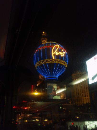 04-80 La montgolfiere du Paris